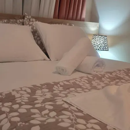 Apartment Urban Comfort Tirana