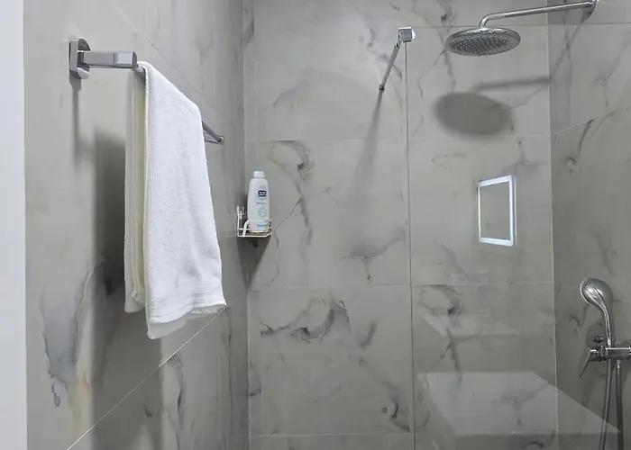 Downtown ティラナ